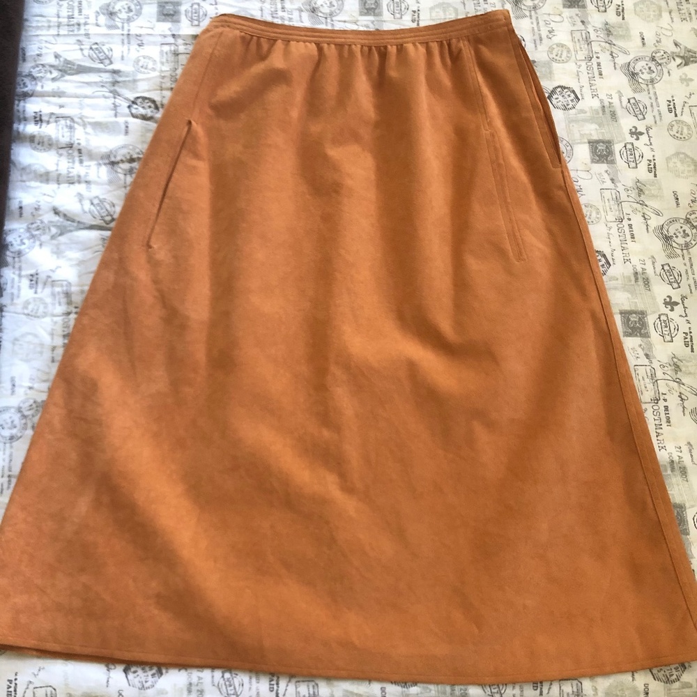 Halston Skirt